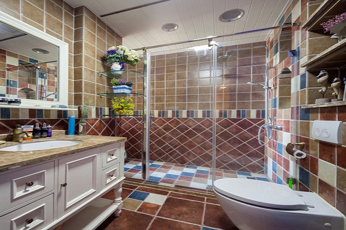 85平米地中海風(fēng)格衛(wèi)生間裝修效果圖